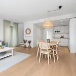 Metsa Terraced House דירה הפסלאו