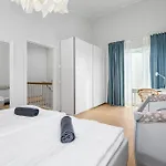 Metsa Terraced House Апартаменты