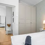 Metsa Terraced House דירה הפסלאו