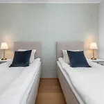 Metsa Terraced House Апартаменты Хаапсалу