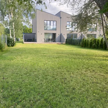 Apartman Metsa Terraced House