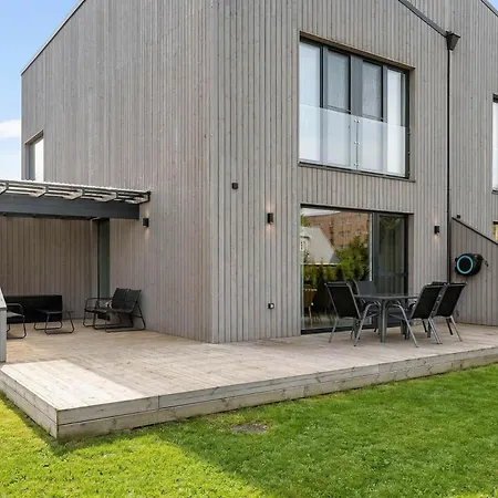 דירה Metsa Terraced House *