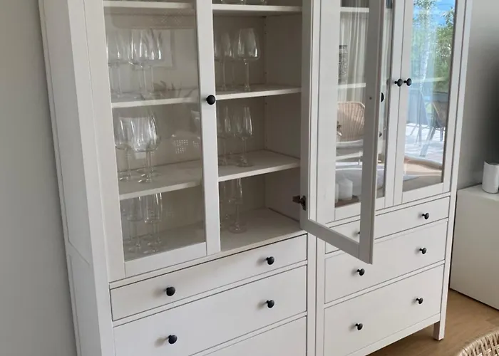 Metsa Terraced House